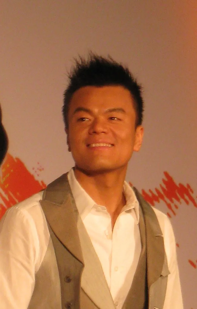 パク・ジニョン